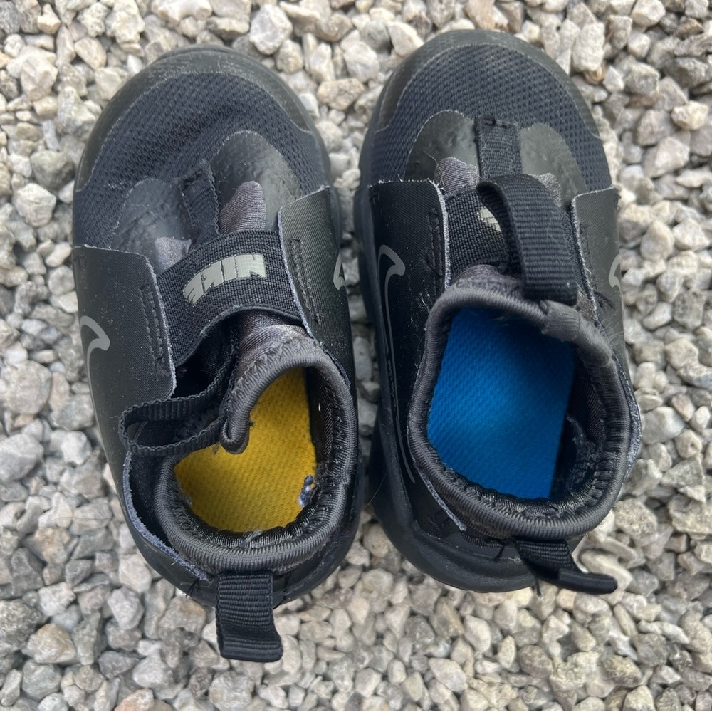 Nike Kids Black Shoes Easy On